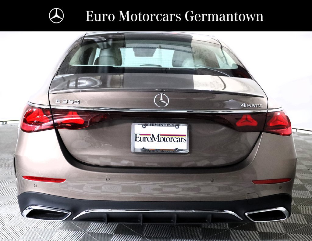 Used 2026 Mercedes-Benz E 350 4MATIC Sedan image 5