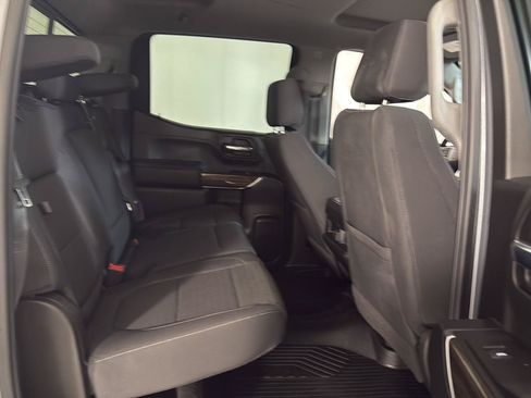 Used 2021 Chevrolet Silverado 1500 LT Trail Boss w/ Convenience Package II AWD/4WD image 13