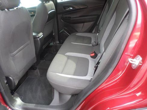 Used 2022 Chevrolet TrailBlazer LT w/ LPO, Blackout Package image 40