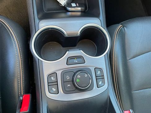 Used 2024 GMC Terrain AT4 w/ Tech Package image 37