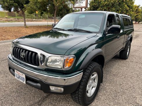 Used 2001 Toyota Tacoma 4x4 Xtracab V6 image 2