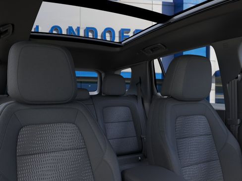 New 2026 Chevrolet Equinox LT w/ Safety and Technology Package FWD image 24