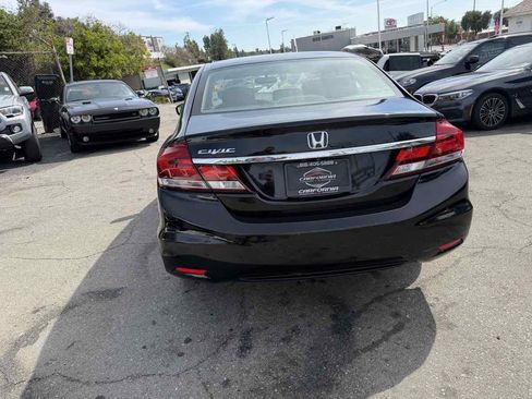 Used 2015 Honda Civic SE image 5