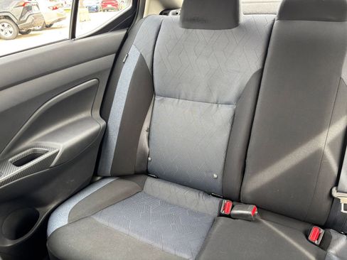 Used 2025 Nissan Versa SV FWD image 37