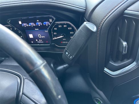 Used 2019 GMC Sierra 1500 AT4 w/ AT4 Premium Package image 14