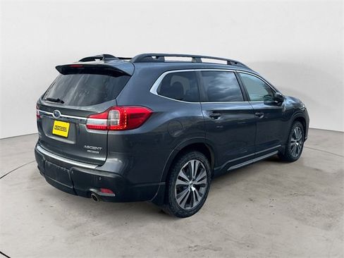 Used 2019 Subaru Ascent Limited w/ Popular Package #4 image 5