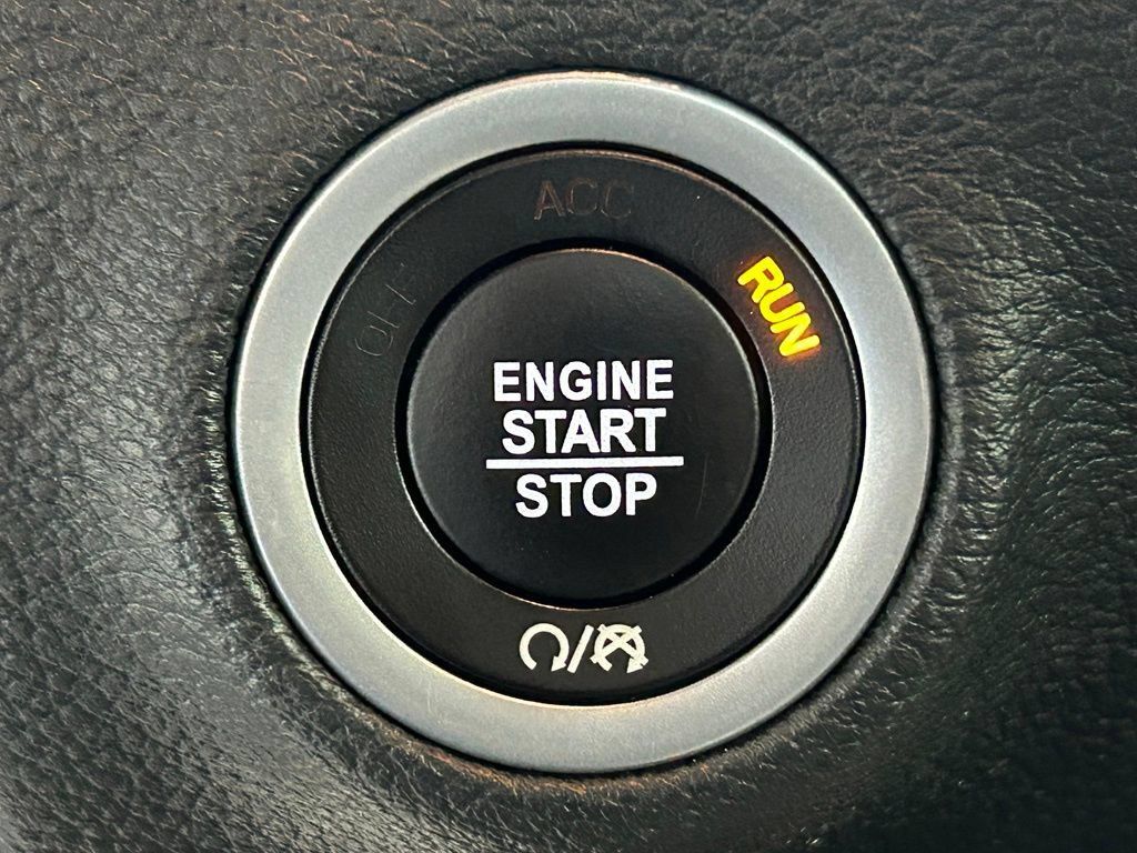 Used 2021 Dodge Challenger R/T Scat Pack RWD image 21