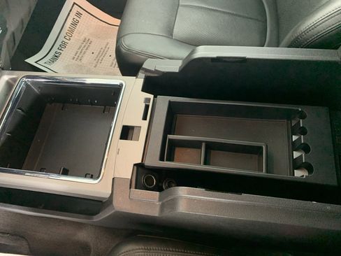 Used 2015 Ford F350 Platinum image 27