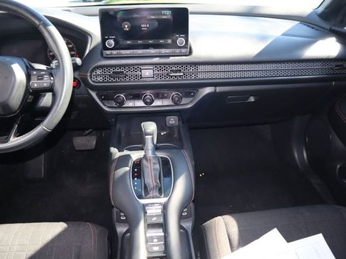 Used 2025 Honda HR-V Sport image 20