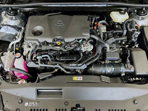 New 2026 Toyota Camry SE FWD image 8