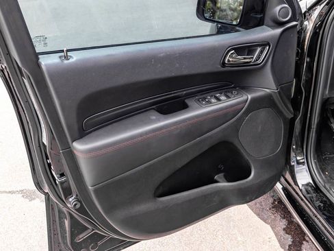 Used 2023 Dodge Durango R/T RWD image 9