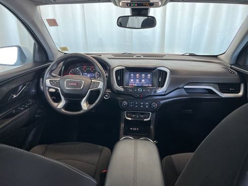 Used 2023 GMC Terrain SLE FWD image 9