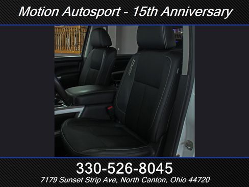 Used 2019 Nissan Titan SV image 31