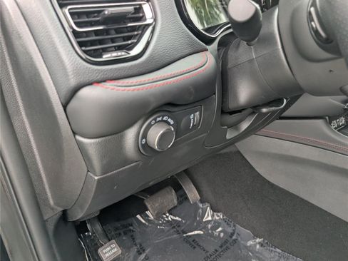Used 2025 Dodge Durango R/T w/ Blacktop Package AWD/4WD image 24