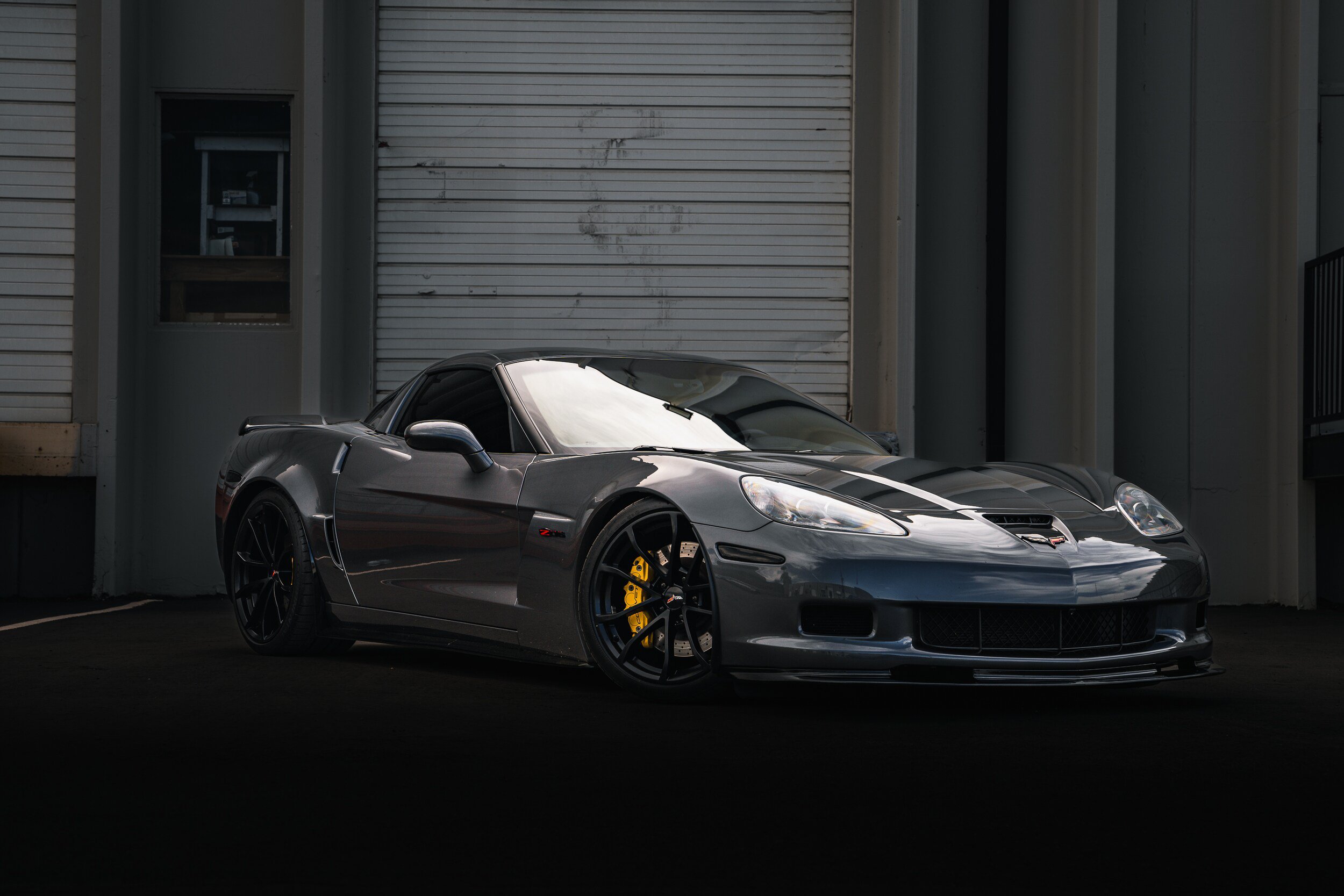 Used 2012 Chevrolet Corvette Z06 w/ 2LZ Preferred Equipment Group RWD image 4