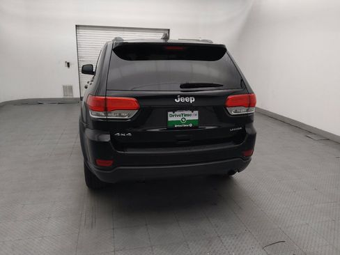 Used 2019 Jeep Grand Cherokee Laredo AWD/4WD image 6