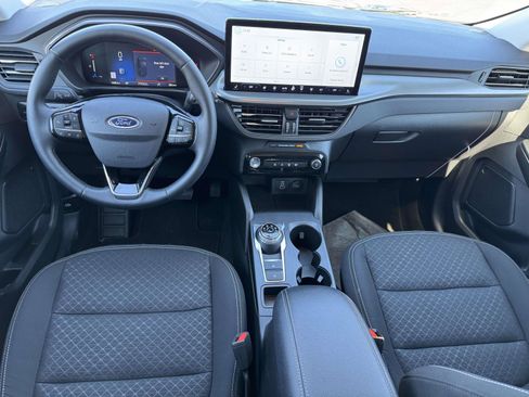 Used 2025 Ford Escape Active w/ Tech Pack #1 image 12