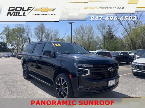 Used 2024 Chevrolet Suburban RST w/ Luxury Package AWD/4WD image 5