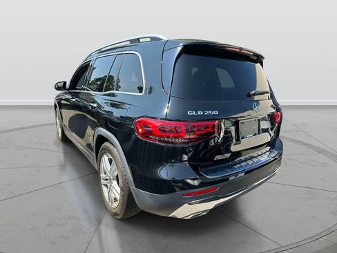 Used 2021 Mercedes-Benz GLB 250 GLB 250 image 3