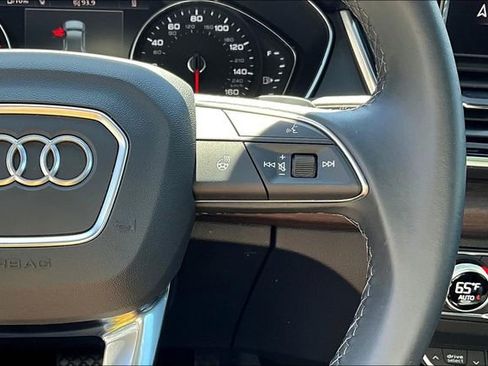 Certified 2023 Audi Q5 2.0T Premium w/ Convenience Package AWD/4WD image 12