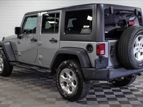 Used 2016 Jeep Wrangler Unlimited Sport w/ Quick Order Package 24S image 5
