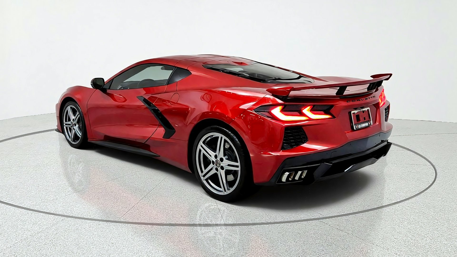 Used 2026 Chevrolet Corvette Stingray Preferred Cpe w/ Z51 Performance Package RWD image 3