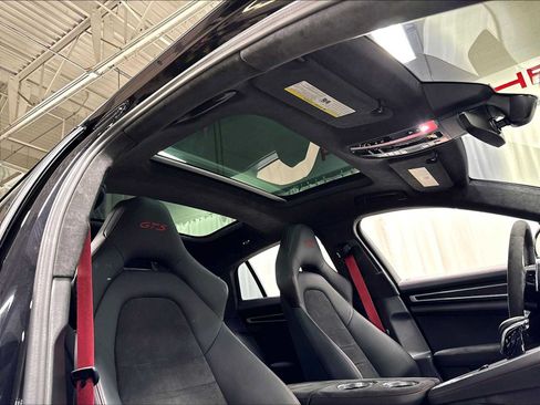 Used 2022 Porsche Panamera GTS AWD/4WD image 25