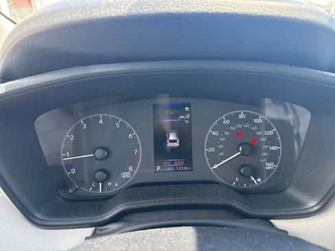 Used 2023 Toyota Corolla Cross L FWD image 5