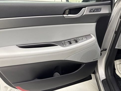 Used 2024 Hyundai Palisade SEL w/ Premium Package image 11