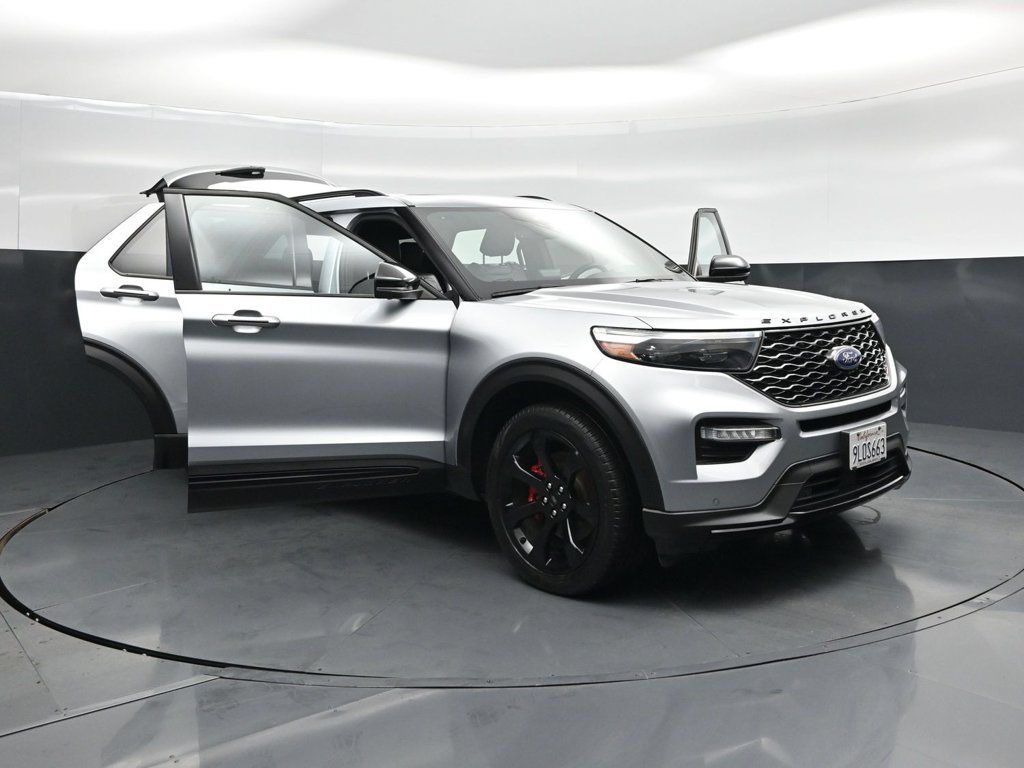 Used 2023 Ford Explorer ST w/ Equipment Group 401A AWD/4WD image 31