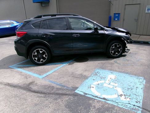 Used 2019 Subaru Crosstrek 2.0i Premium w/ Popular Package #2 AWD/4WD image 7