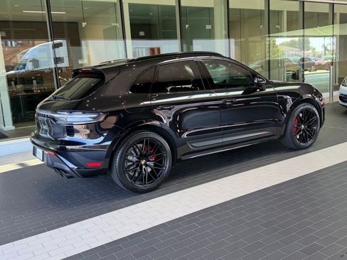 Certified 2023 Porsche Macan GTS AWD/4WD image 8