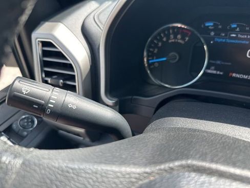 Used 2015 Ford F150 Lariat image 22