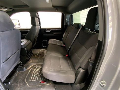 Used 2025 GMC Sierra 2500 SLE w/ SLE Convenience Package AWD/4WD image 24