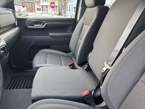 Used 2024 Chevrolet Silverado 1500 LT image 20