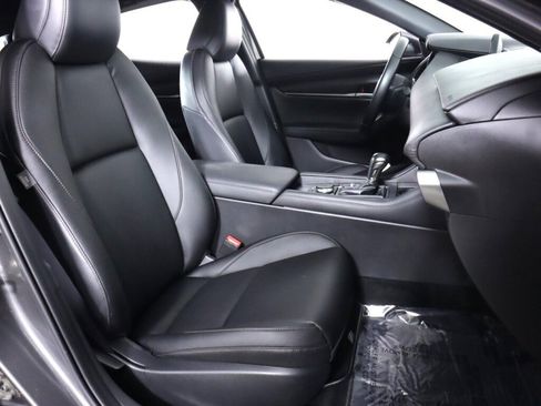 Used 2021 MAZDA MAZDA3 s FWD image 39