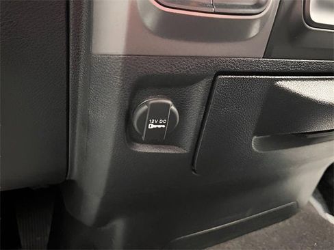 Used 2022 RAM 1500 Classic Warlock image 27