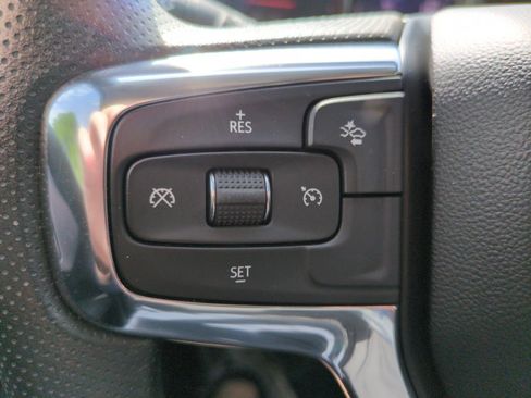 Used 2022 Chevrolet Blazer LT FWD image 22