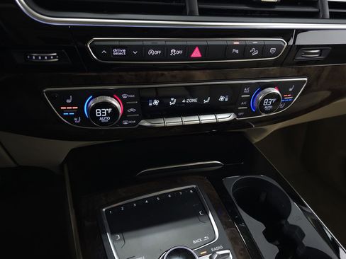 Used 2019 Audi Q7 3.0T Premium Plus w/ Premium Plus Package image 32