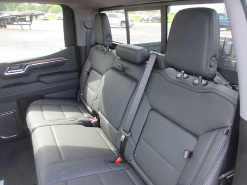 New 2026 GMC Sierra 1500 Denali AWD/4WD image 13