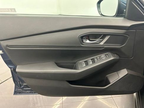 Used 2023 Honda Accord EX image 11