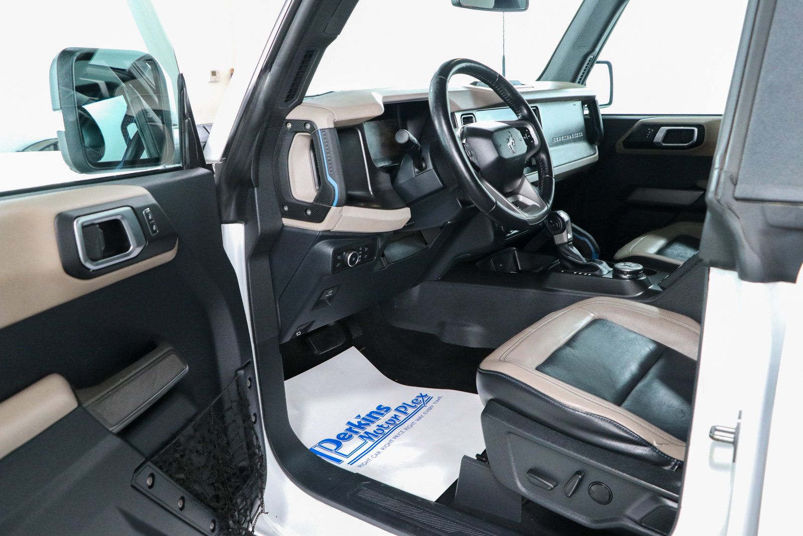 Used 2022 Ford Bronco Wildtrak AWD/4WD image 3
