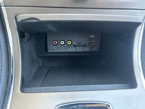 Used 2012 Lincoln MKX AWD image 19