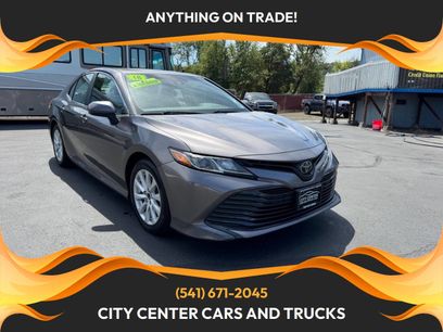Used 2018 Toyota Camry LE
