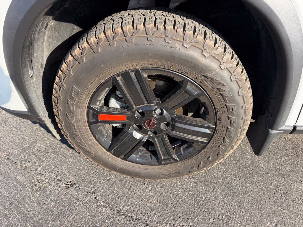 Used 2025 Nissan Rogue SV AWD/4WD image 7