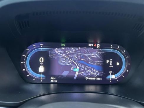 Used 2024 Volvo XC60 B5 Plus w/ Protection Package Premier image 29