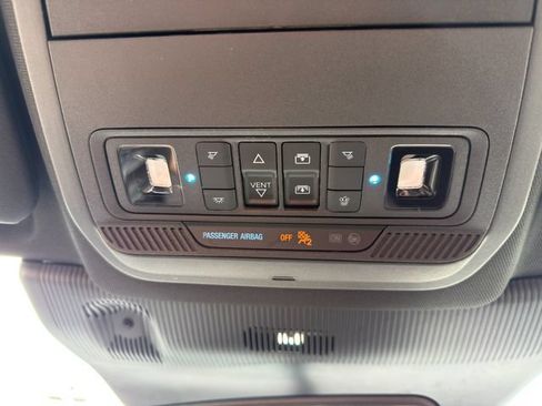 Used 2025 Ford Explorer ST AWD/4WD image 37