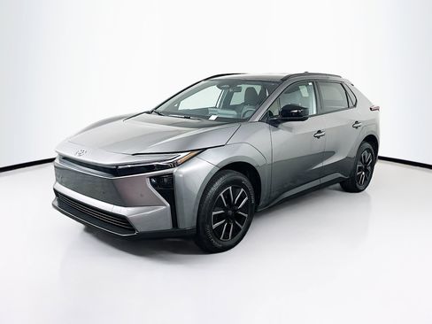 Used 2026 Toyota bZ FWD image 3