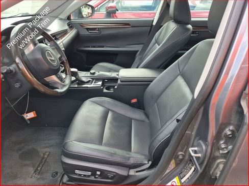 Used 2016 Lexus ES 350 w/ Premium Package w/Wood Trim FWD image 3