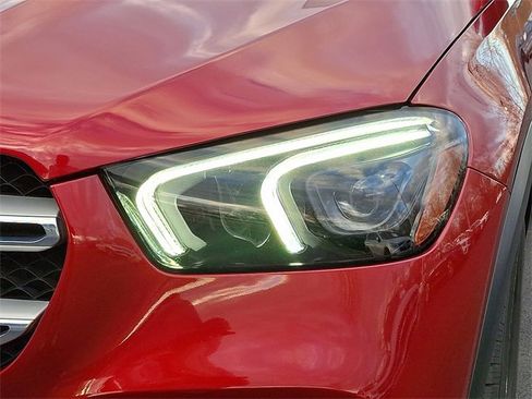 Used 2022 Mercedes-Benz GLE 350 4MATIC image 9